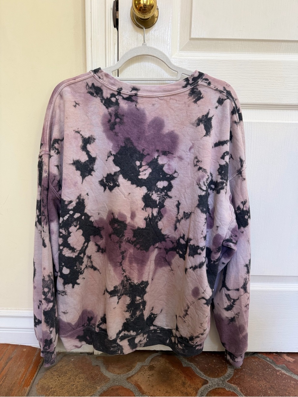 Urban Outfitters Tie-Dye Crewneck Sweatshirt in Purple & Black - Picture 2 of 2